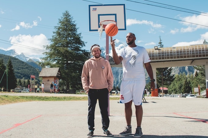 Photo showing two sportsmen